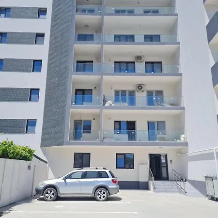 Sunset Mamaia Apartment *